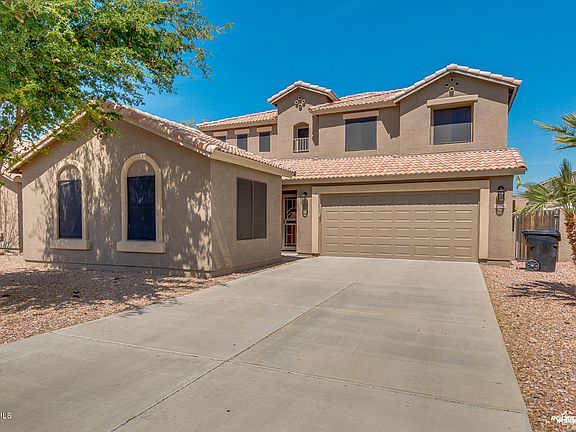 3rd image of 15948 W Paradise Ln