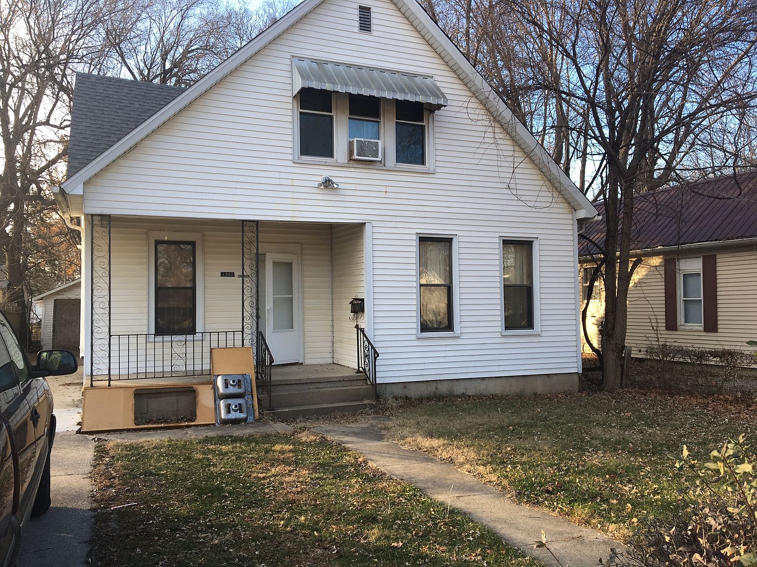 1307 N Ledlie Ave #1, Springfield, IL 62702 | Zillow