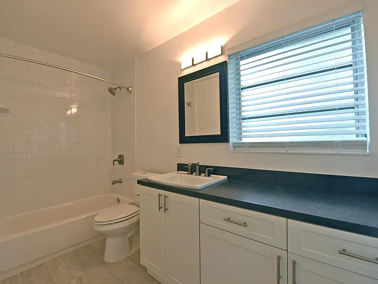 UPDATED BATHROOM | XIORA MODEL | 1 BEDROOM, 1 BATH