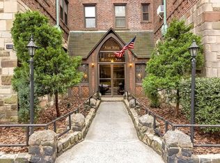 2 Marine Ave APT 4C, Brooklyn, NY 11209