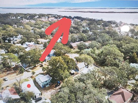 3rd image of 311 Clarendon Ave