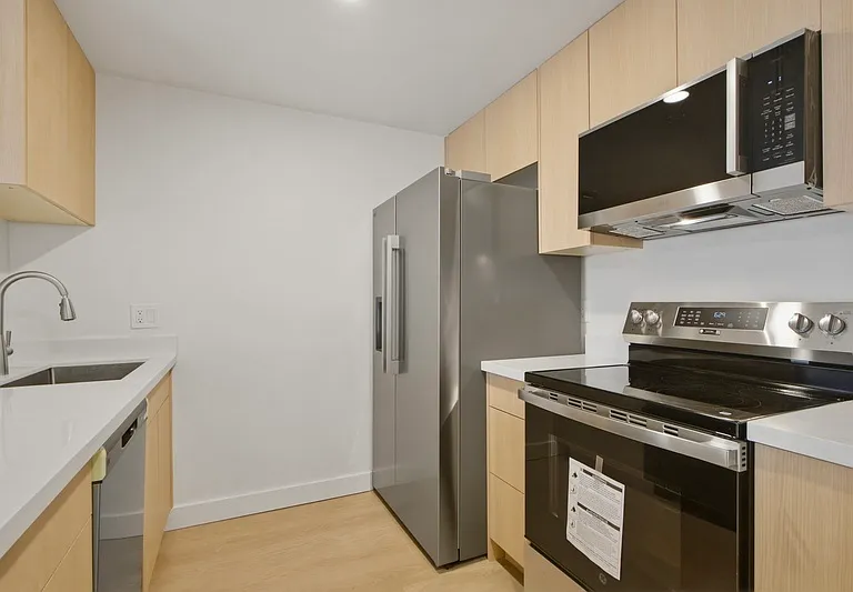 10732 Stone Ave N #2 — Photo 9