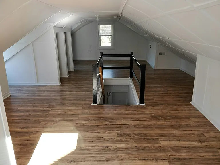 5611 Lakeside Ave — Photo 13