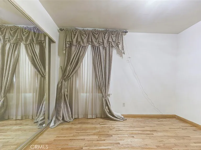 6149 Case Ave — Photo 18