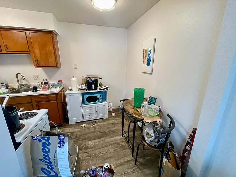 1524 E Providence Ave — Photo 5