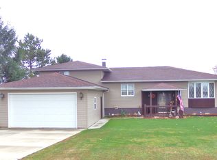 422 Gaston Rd, Weirton, WV 26062