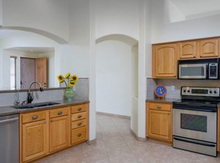 7432 E Calle Infinito, Tucson, AZ 85715