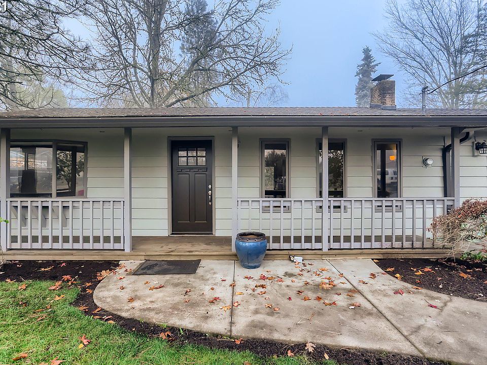 1st image of 735 SE 16th Ave