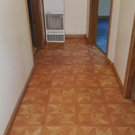 5th image of 7292 W Hassett Dr
