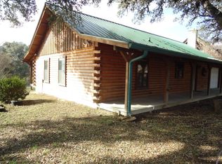 88 W Wood Holw, Leakey, TX 78873