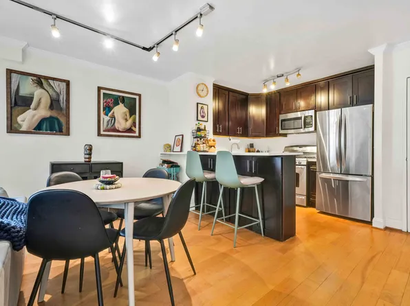 52-40 39th Drive image 4 of 15