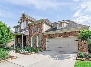 55 E Hullwood Cir, The Woodlands, TX 77389