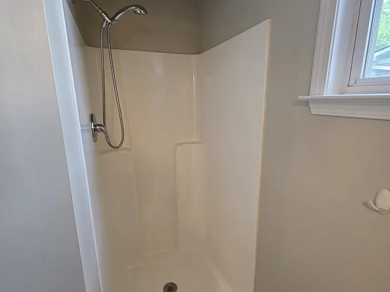 46 Brookview Dr — Photo 8