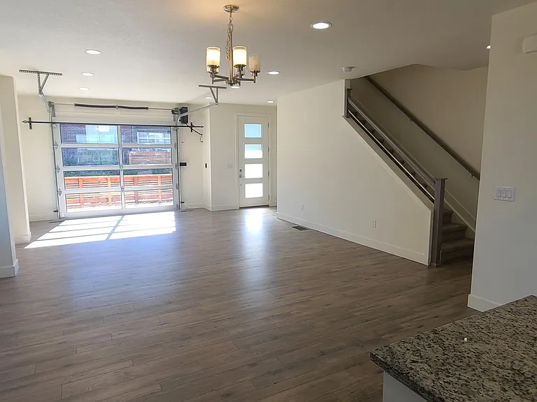 19496 E Sunset Cir — Photo 9