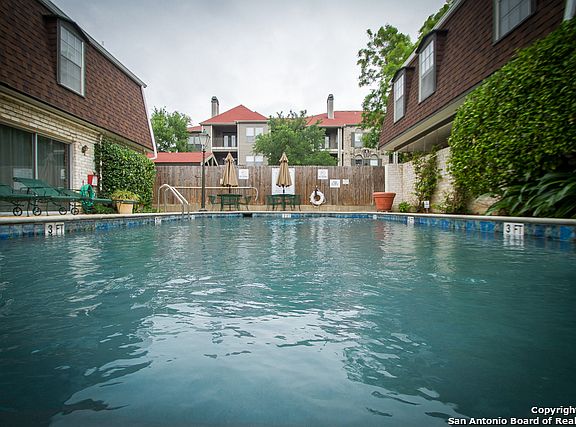 2nd image of 1045 Shook Ave APT 132