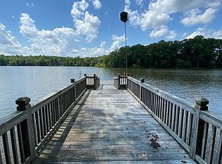 203 Lake Dr, Lexington, NC 27292