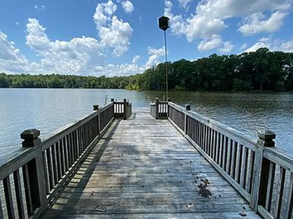 203 Lake Dr, Lexington, NC 27292