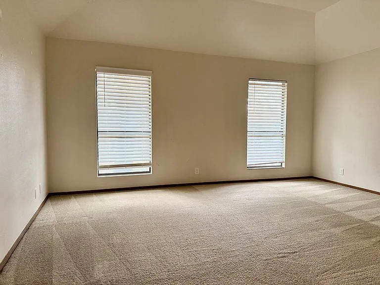 4601 Lanham St #11 — Photo 11