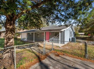 39 Will Kelly Ave, Defuniak Springs, FL 32433