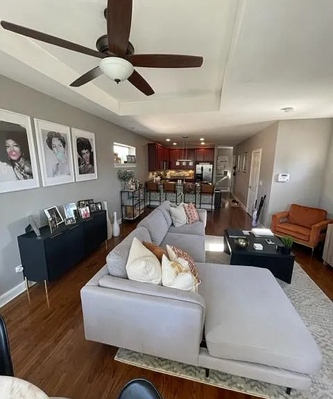2927 W Fulton St #3 — Photo 1