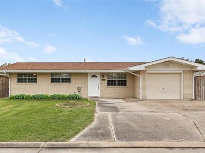 106 Zeta St, Belle Chasse, LA, 70037