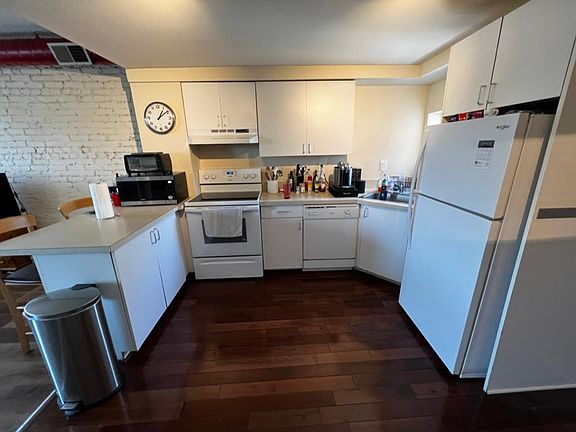 5th image of 749 S 22nd St #C