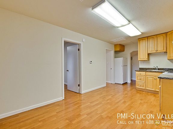 4th image of 495 S Pastoria Ave #495