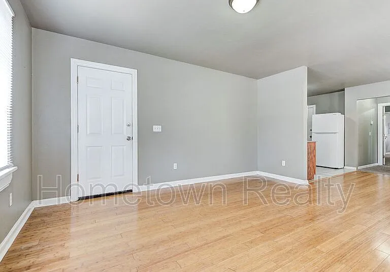 2229 NW 12th St #2229.5 — Photo 4