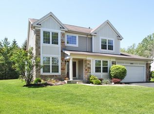 1990 Merlot Ct, Wheeling, IL 60090