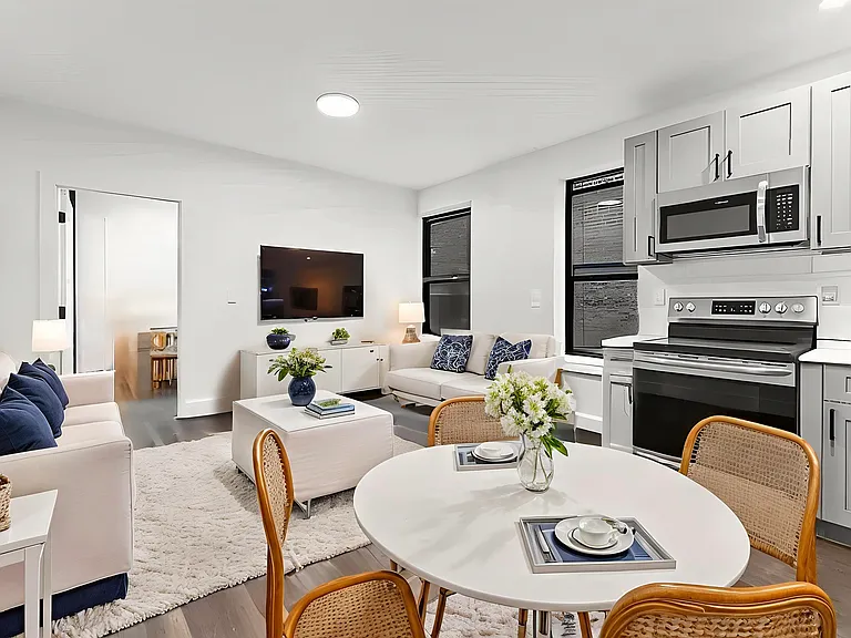 998 Amsterdam Ave #2C — Photo 1