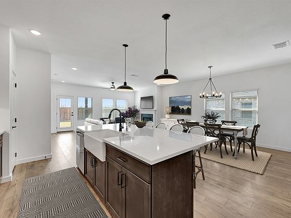 7th image of this home
