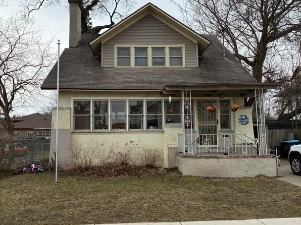 1699 Sanford St, Muskegon, MI 49441