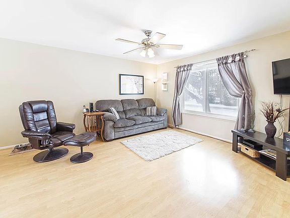 4th image of 518 Bergen Ave