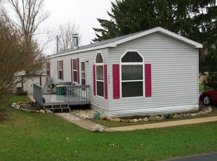 302 23rd St NW, Stewartville, MN 55976
