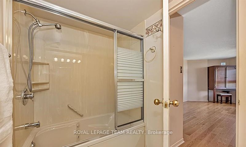 Ottawa Apartment for rent - 2 Bedrooms — photo 20
