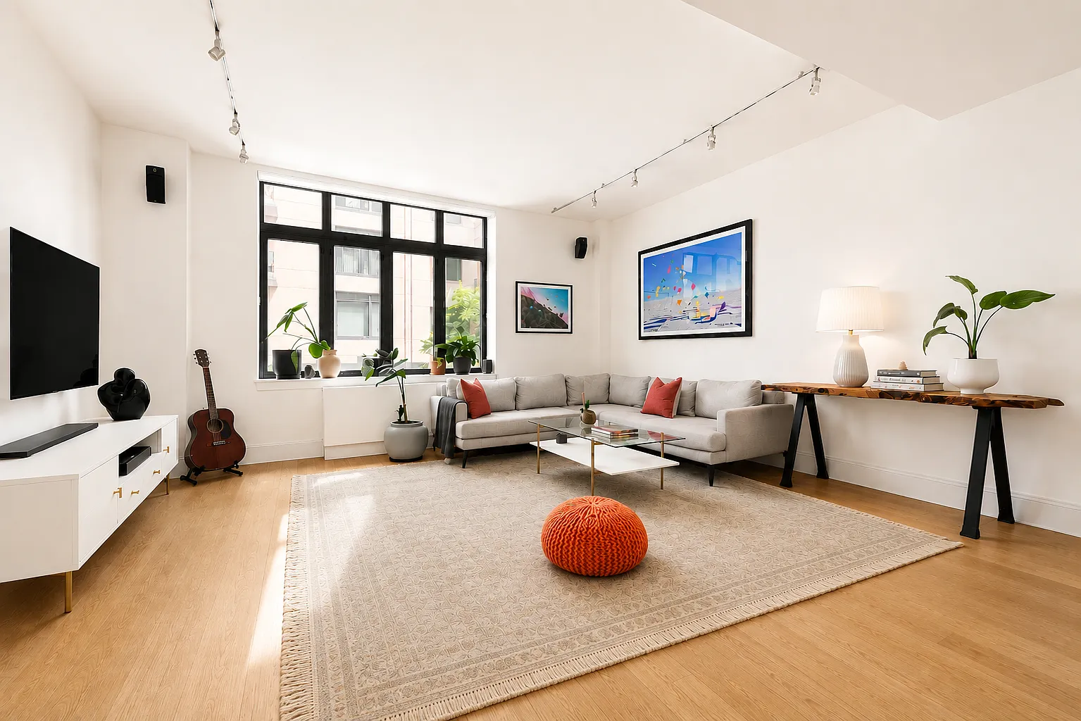125 West 22nd Street — Photo 1