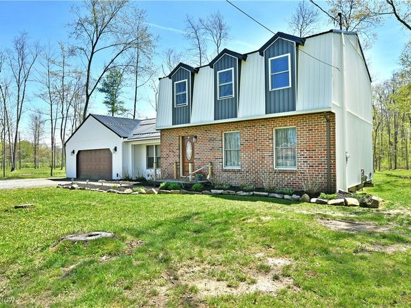 372 Center St E, Warren, OH 44481