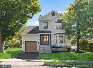 4 Cherokee Trl, Burlington, NJ 08016