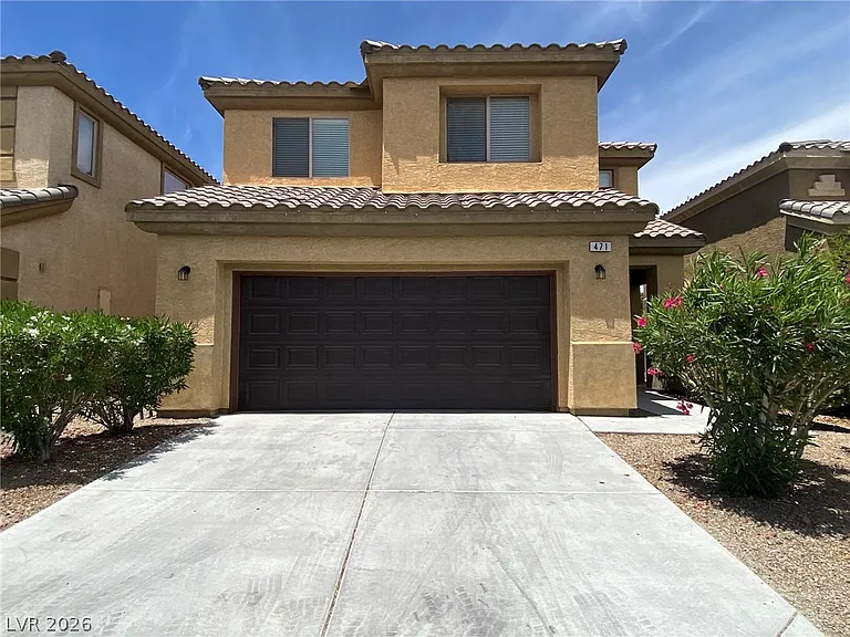 471 Center Green Dr — Photo 1