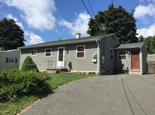 48 Redden St, Springfield, MA 01119