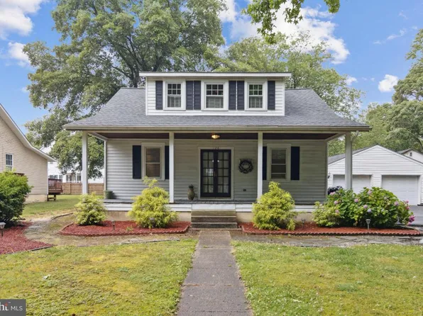 120 Lakeview Ave, Edgewater, MD 21037