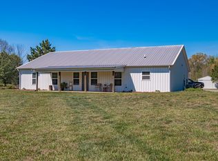 863 Robert Wilson Rd, McMinnville, TN 37110