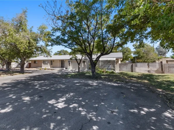 5210 Surrey St, Las Vegas, NV 89119