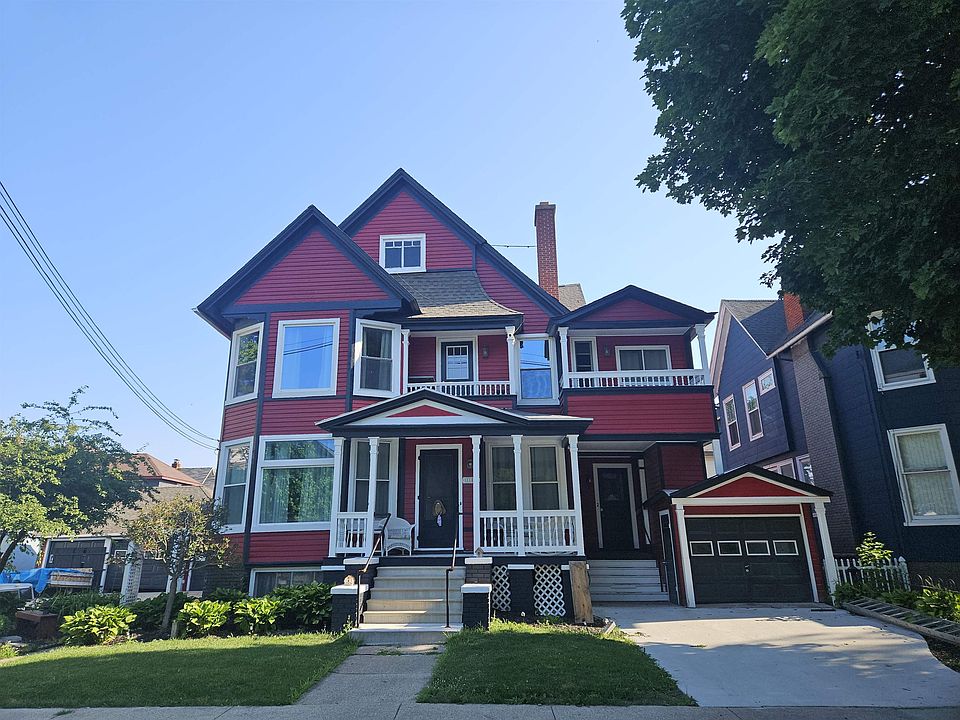 1st image of 1109 5th St