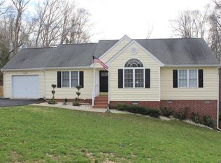 11613 W Providence Rd, North Chesterfield, VA 23236