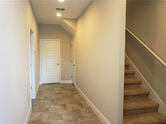 2nd image of 2305 Lobelia Dr