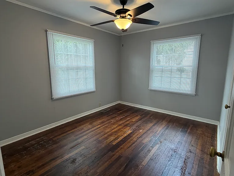 2309 S Courtland Ave — Photo 5