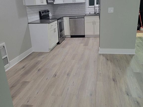 3rd image of 9718 52nd St W APT D