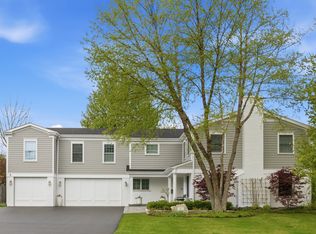 480 Standish Dr, Deerfield, IL 60015
