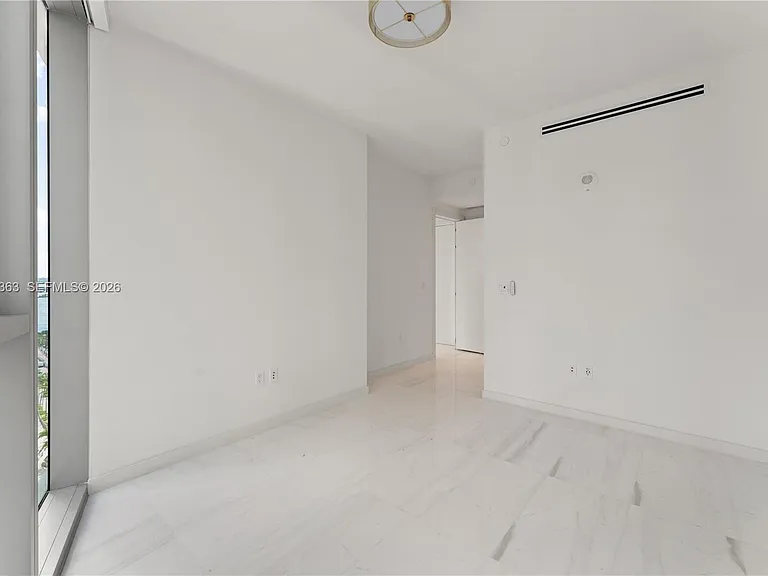 300 Biscayne Boulevard Way #1406 — Photo 9